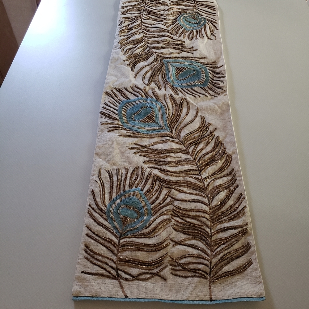 Beautiful Teal and Bronze Peacock Feather Tapestry - Picture 8 of 15